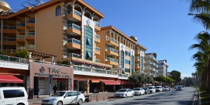 Taç Premier Hotel